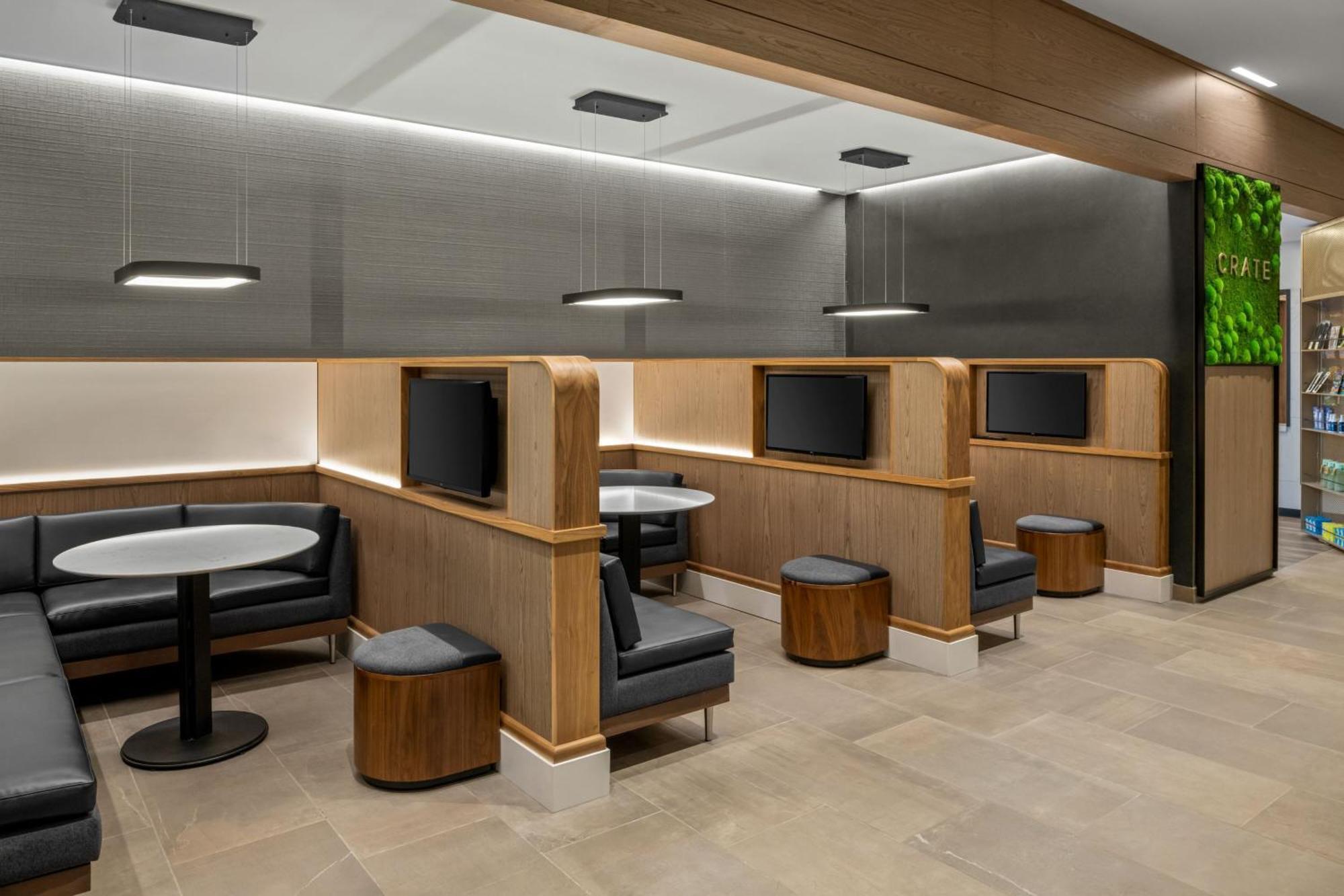 מלון Courtyard By Marriott פוקטלו מראה חיצוני תמונה